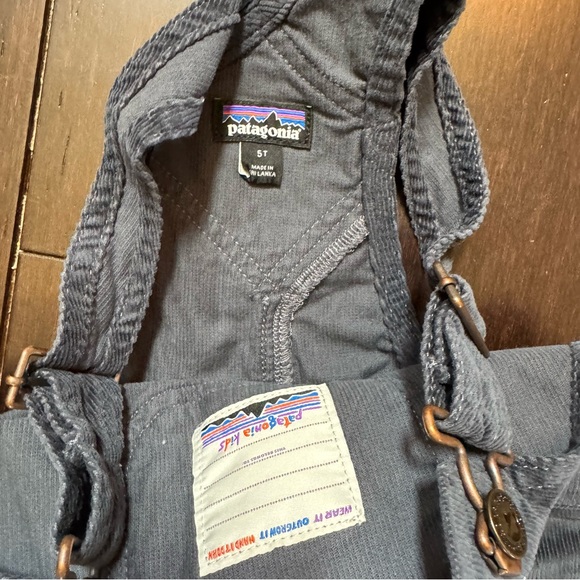 Patagonia Baby Corduroy Overalls - Picture 3 of 4